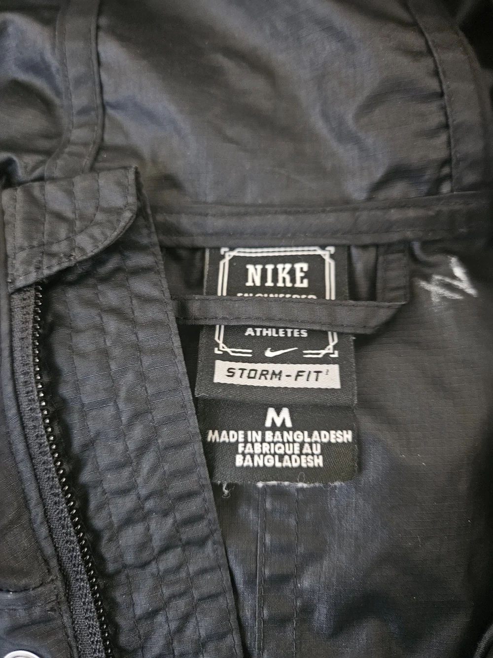 Nike Storm Fit Black Hooded Raincoat Jacket